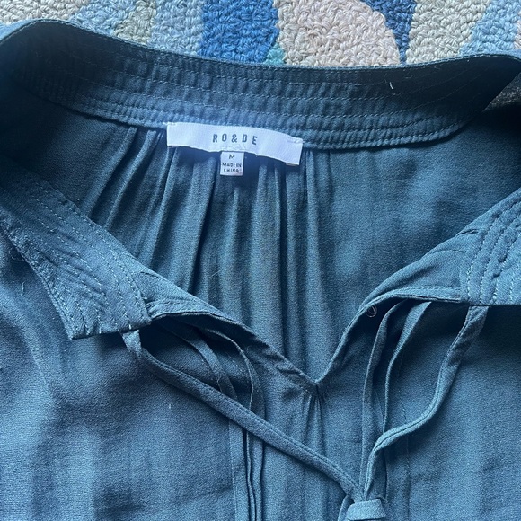 Ro&de cap sleeve sheer top size medium - Picture 2 of 4